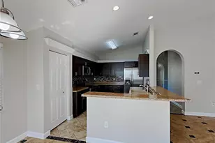 11958 Lark Song Loop, Riverview, FL 33579 - Photo 7