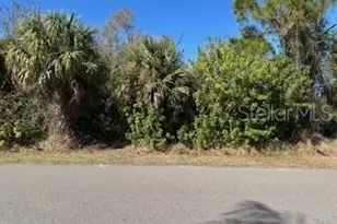 189 Strasburg Dr, Port Charlotte, FL 33954 - Photo 1