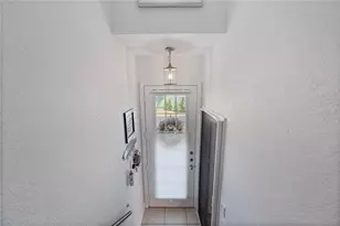 240 W End Dr, Punta Gorda, FL 33950 - Photo 9