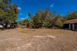 2095 Como St, Port Charlotte, FL 33948 - Photo 53