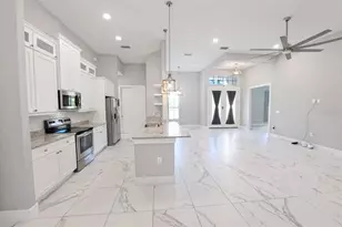 130 Cheshire St, Port Charlotte, FL 33953 - Photo 9