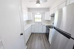 3211 Riverside Dr, Punta Gorda, FL 33950 - Photo 31