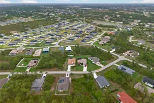 138 Wahoo Dr, Rotonda West, FL 33947 - Photo 3