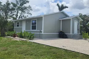 541 E Virginia Ave, Punta Gorda, FL 33950 - Photo 5