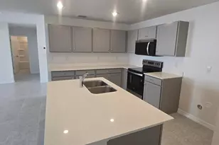 184 Athabasca Dr, Poinciana, FL 34759 - Photo 3