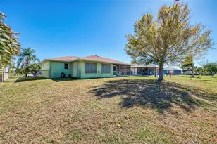 22 Oakland Hills Ct, Rotonda West, FL 33947 - Photo 37