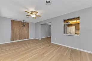 22 Oakland Hills Ct, Rotonda West, FL 33947 - Photo 7