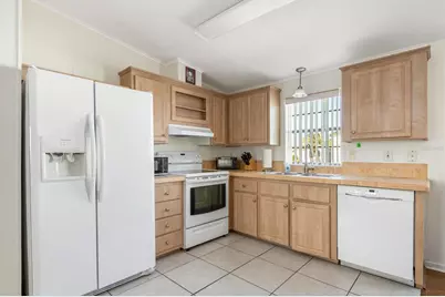 1000 Kings Highway #182, Punta Gorda, FL 33980 - Photo 13