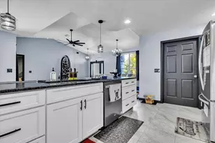 2545 Ensenada Ln, North Port, FL 34286 - Photo 17