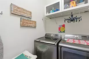 19050 Mangieri St, Venice, FL 34293 - Photo 17