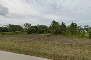 748 Bianca Ave S, Lehigh Acres, FL 33974 - Photo 3