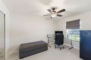 528 SE 5th Pl, Cape Coral, FL 33990 - Photo 25