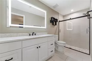 528 SE 5th Pl, Cape Coral, FL 33990 - Photo 11