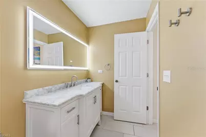 528 SE 5th Place, Cape Coral, FL 33990 - Photo 29