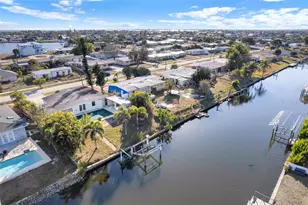 839 Conreid Dr NE, Port Charlotte, FL 33952 - Photo 7