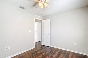 13221 Waterford Castle Dr, Dade City, FL 33525 - Photo 35