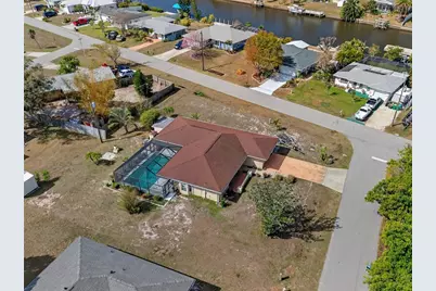 441 Chestnut Avenue NW, Port Charlotte, FL 33952 - Photo 31