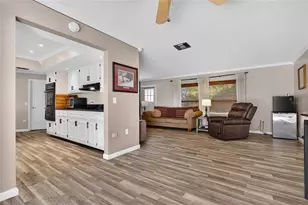 441 Chestnut Ave NW, Port Charlotte, FL 33952 - Photo 9