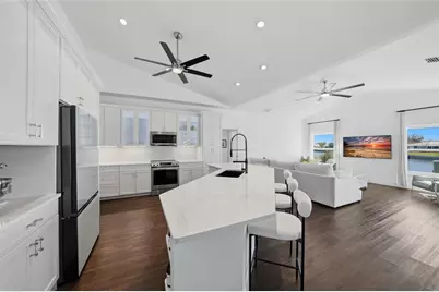 131 Hibiscus Drive, Punta Gorda, FL 33950 - Photo 11