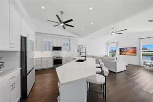 131 Hibiscus Dr, Punta Gorda, FL 33950 - Photo 11