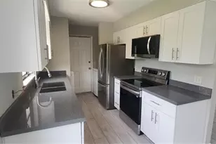 541 E Virginia Ave, Punta Gorda, FL 33950 - Photo 7