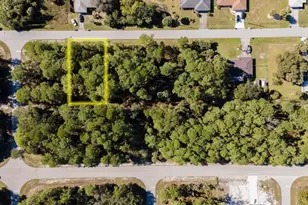 350 Kindred Blvd, Port Charlotte, FL 33954 - Photo 1