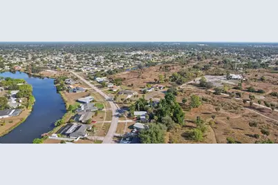 2356 Conway Boulevard, Port Charlotte, FL 33952 - Photo 23