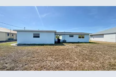 420 Greenwich Avenue NW, Port Charlotte, FL 33952 - Photo 3