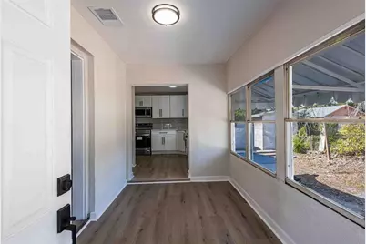 5104 N 15th Street, Tampa, FL 33610 - Photo 11