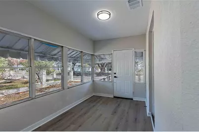 5104 N 15th Street, Tampa, FL 33610 - Photo 5