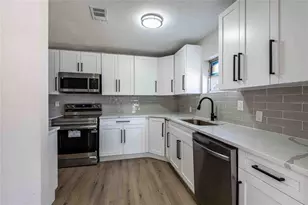 5104 N 15th St, Tampa, FL 33610 - Photo 7