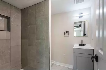 5104 N 15th Street, Tampa, FL 33610 - Photo 35