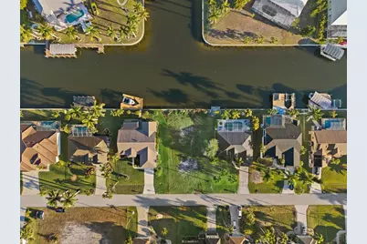 2623 SW 35th Lane, Cape Coral, FL 33914 - Photo 15