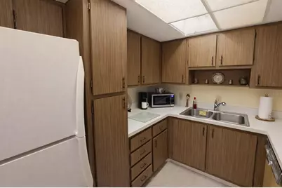 21280 Brinson Avenue #106, Port Charlotte, FL 33952 - Photo 5