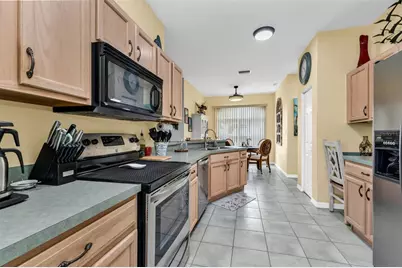 1693 Palace Court, Punta Gorda, FL 33980 - Photo 9