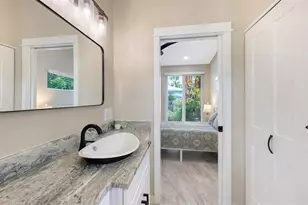 628 W Olympia Ave, Punta Gorda, FL 33950 - Photo 23