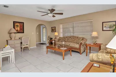 205 East Tarpon Boulevard NW, Port Charlotte, FL 33952 - Photo 9