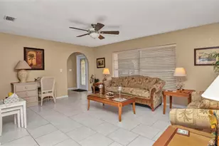 205 E Tarpon Blvd NW, Port Charlotte, FL 33952 - Photo 9