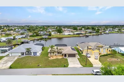 205 East Tarpon Boulevard NW, Port Charlotte, FL 33952 - Photo 45