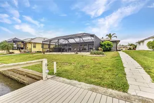 205 E Tarpon Blvd NW, Port Charlotte, FL 33952 - Photo 51