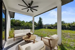 115 Baytree Dr, Rotonda West, FL 33947 - Photo 7