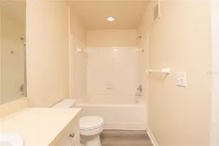 18001 Richmond Pl Dr, Tampa, FL 33647 - Photo 15