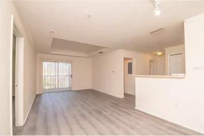 18001 Richmond Place Drive #834, Tampa, FL 33647 - Photo 9