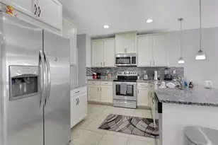 3828 Tilbor Circle, Fort Myers, FL 33916 - Photo 3