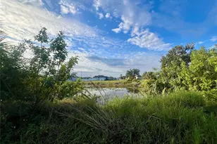 614 NE 12th St, Cape Coral, FL 33909 - Photo 1