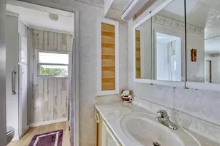 24437 Harbor View Rd, Punta Gorda, FL 33980 - Photo 37