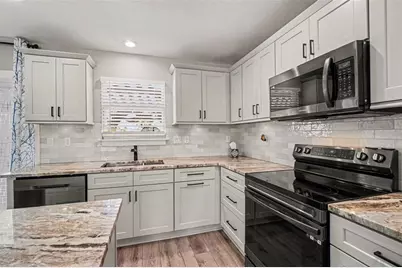 410 E Henry Street, Punta Gorda, FL 33950 - Photo 11