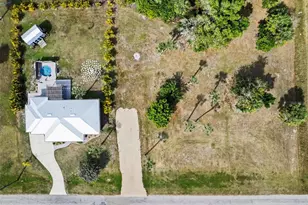 410 E Henry St, Punta Gorda, FL 33950 - Photo 5