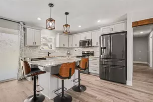 410 E Henry St, Punta Gorda, FL 33950 - Photo 3