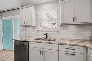 410 E Henry St, Punta Gorda, FL 33950 - Photo 7